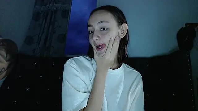 Snapshot of nathaly_bird chatting on January 2025 11:35:01 PM nathaly bird online show from January 2025 11:35:01 PM