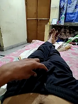 Snapshot of Ronykhatri chatting on November 2025 08:00:01 PM Ronykhatri online show from November 2025 08:00:01 PM