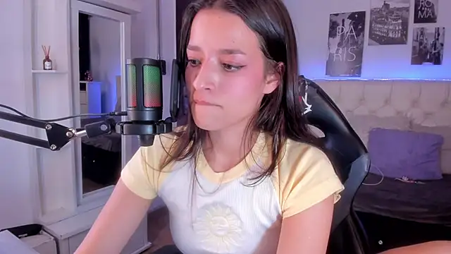 Amaia Daniells online show from February 2025 07:07:02 AM