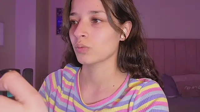 Amaia Daniells online show from November 2025 03:39:02 AM