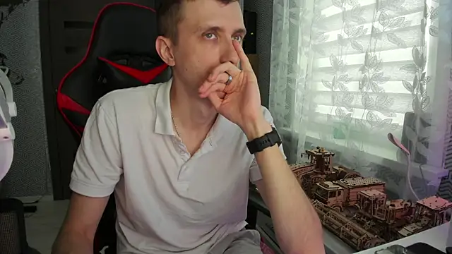 alex13ho online show from March 2025 12:32:02 PM