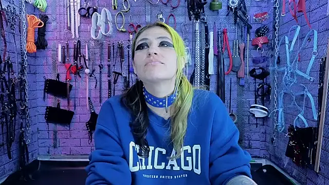 PANDORANEZZ online show from March 2025 03:20:01 AM