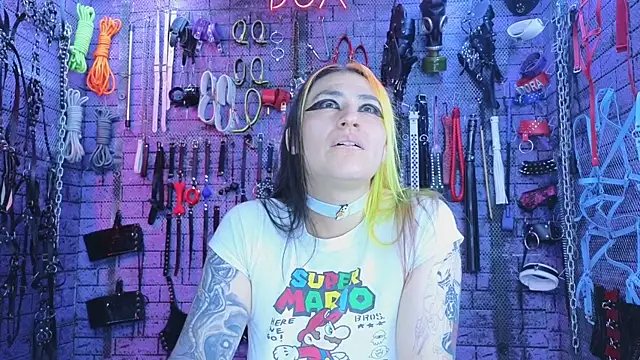 PANDORANEZZ online show from November 2025 06:02:01 AM