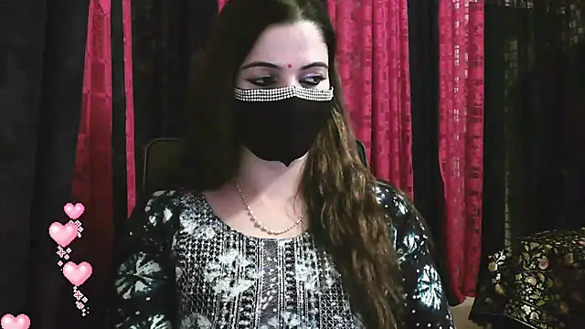 Snapshot of Cute_Sonii chatting on December 2024 03:15:02 PM Cute Sonii online show from December 2024 03:15:02 PM