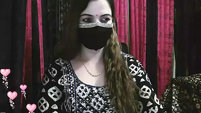 Snapshot of Cute_Sonii chatting on December 2024 02:23:02 PM Cute Sonii online show from December 2024 02:23:02 PM