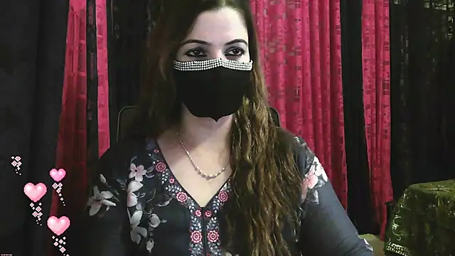 Snapshot of Cute_Sonii chatting on January 2025 12:52:01 PM Cute Sonii online show from January 2025 12:52:01 PM