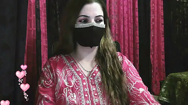 Snapshot of Cute_Sonii chatting on January 2025 12:26:01 PM Cute Sonii online show from January 2025 12:26:01 PM