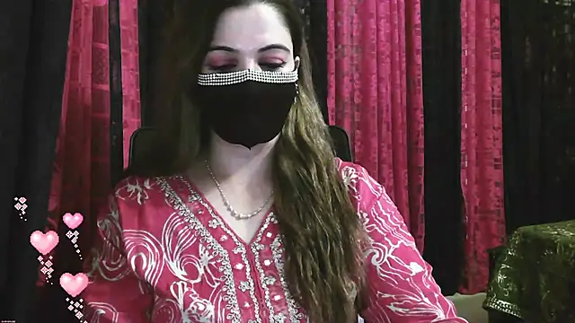 Snapshot of Cute_Sonii chatting on January 2025 03:27:01 PM Cute Sonii online show from January 2025 03:27:01 PM