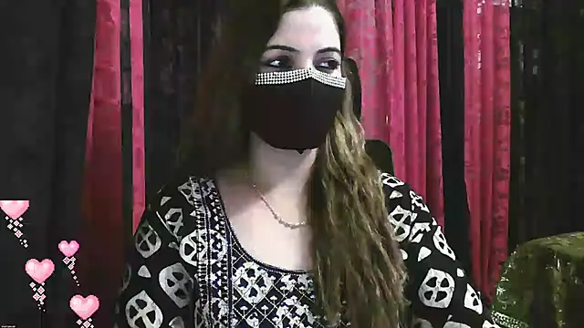 Snapshot of Cute_Sonii chatting on January 2025 03:03:01 PM Cute Sonii online show from January 2025 03:03:01 PM