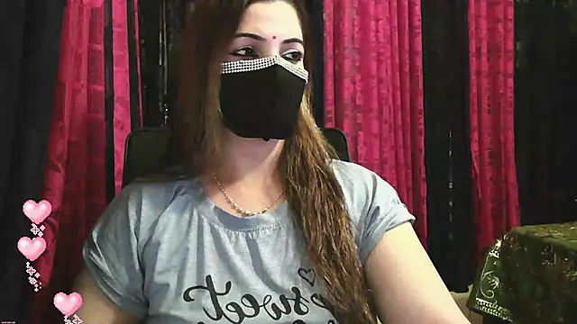 Snapshot of Cute_Sonii chatting on January 2025 11:13:02 AM Cute Sonii online show from January 2025 11:13:02 AM