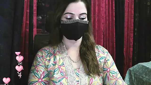 Snapshot of Cute_Sonii chatting on October 2025 01:45:01 PM Cute Sonii online show from October 2025 01:45:01 PM