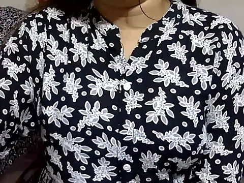 Snapshot of mahira_999 chatting on September 2025 03:50:02 AM mahira 999 online show from September 2025 03:50:02 AM