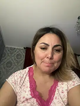 Emma roqueen online show from January 2025 10:39:01 PM