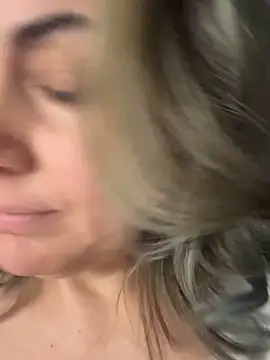 Emma roqueen online show from April 2026 08:32:01 PM