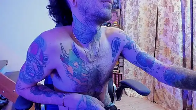 Snapshot of harry_reems1 chatting on February 2025 07:28:02 AM harry reems1 online show from February 2025 07:28:02 AM