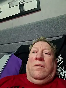 Snapshot of tomtom111111 chatting on December 2024 10:25:02 PM tomtom111111 online show from December 2024 10:25:02 PM