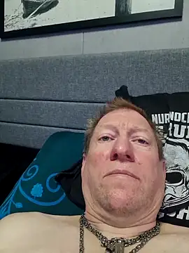 Snapshot of tomtom111111 chatting on September 2025 02:44:01 PM tomtom111111 online show from September 2025 02:44:01 PM