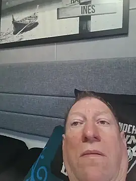 Snapshot of tomtom111111 chatting on October 2025 02:29:02 PM tomtom111111 online show from October 2025 02:29:02 PM