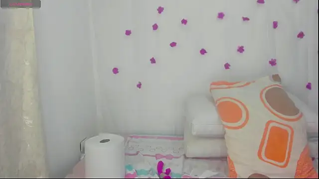 moana taylor online show from October 2025 10:11:01 AM