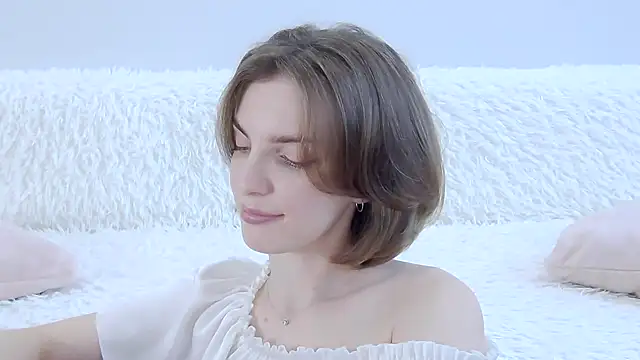 Snapshot of Beauty_Alex chatting on July 2026 02:38:02 AM Beauty Alex online show from July 2026 02:38:02 AM