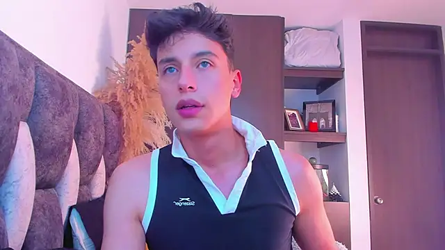 I Gabriel online show from January 2025 03:23:02 AM