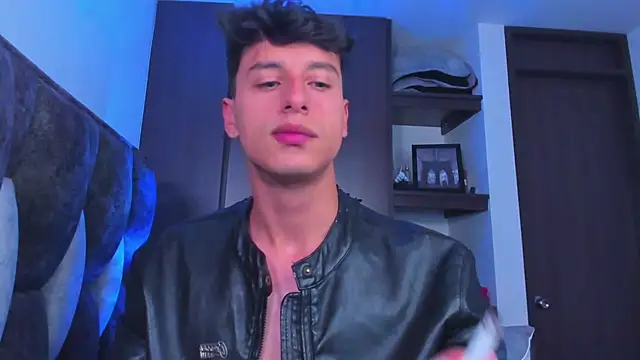 I Gabriel online show from January 2025 08:56:01 PM