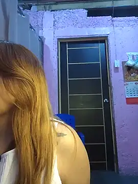 Snapshot of SexyFriends_ chatting on May 2026 01:10:02 AM SexyFriends online show from May 2026 01:10:02 AM