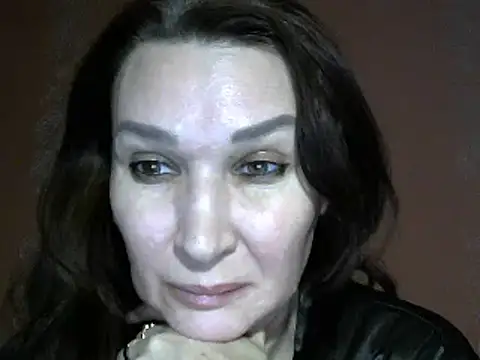 PrettyAndWild online show from January 2025 05:09:02 PM