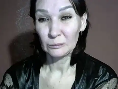 PrettyAndWild online show from March 2025 05:12:02 PM