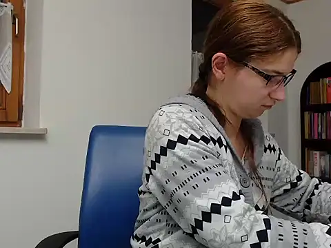 Geile-Luna online show from January 2026 08:35:01 PM