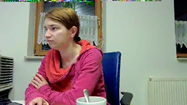 Snapshot of Geile-Luna chatting on February 2026 07:21:02 PM Geile-Luna online show from February 2026 07:21:02 PM