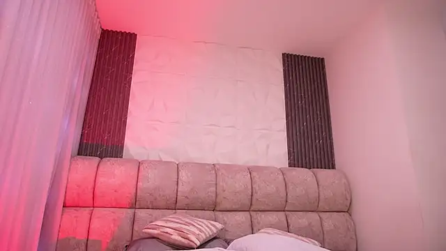 katy rioss online show from April 2026 11:58:01 AM