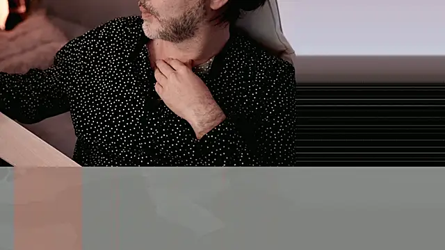 Snapshot of Sanders_White chatting on February 2025 02:35:02 AM Sanders White online show from February 2025 02:35:02 AM