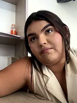 Lia sexx online show from January 2026 07:05:02 PM