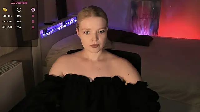Snapshot of Ssweet_annie chatting on June 2026 07:33:01 PM Ssweet annie online show from June 2026 07:33:01 PM