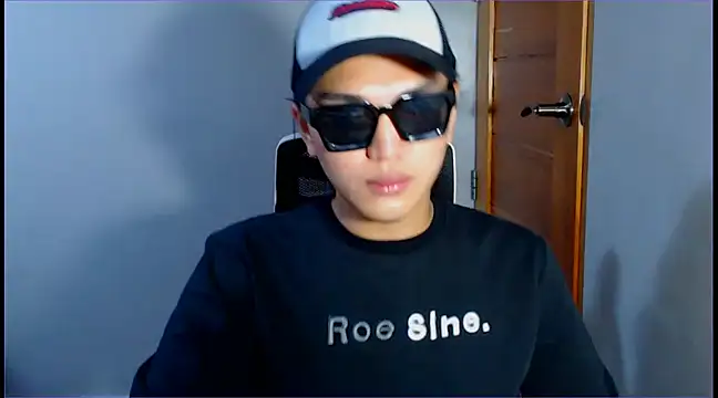 Snapshot of WONDERWOMAN2023 chatting on January 2025 12:37:02 AM WONDERWOMAN2023 online show from January 2025 12:37:02 AM