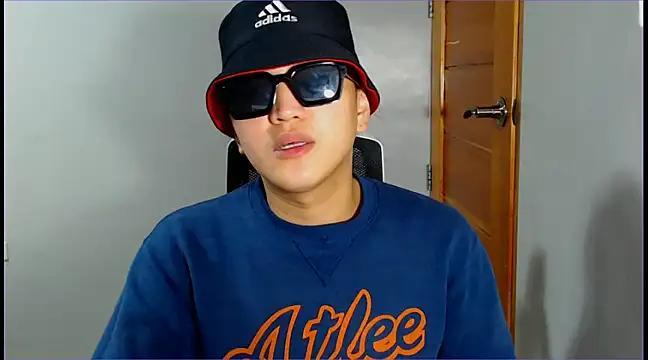 Snapshot of WONDERWOMAN2023 chatting on February 2025 01:19:02 AM WONDERWOMAN2023 online show from February 2025 01:19:02 AM