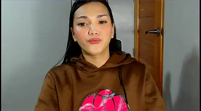 Snapshot of WONDERWOMAN2023 chatting on March 2025 01:04:01 AM WONDERWOMAN2023 online show from March 2025 01:04:01 AM