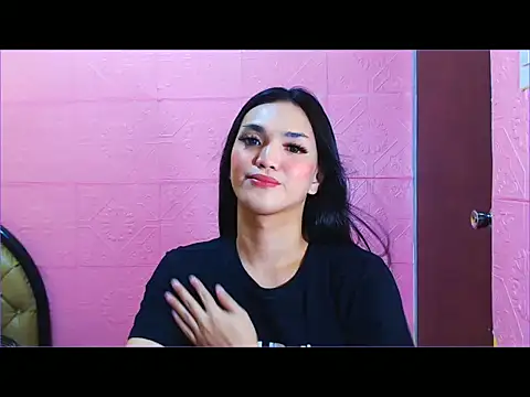 Snapshot of WONDERWOMAN2023 chatting on September 2025 11:29:01 PM WONDERWOMAN2023 online show from September 2025 11:29:01 PM