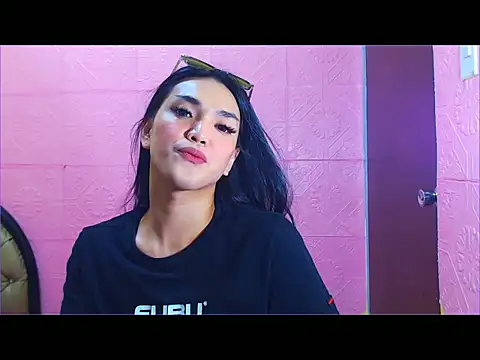 Snapshot of WONDERWOMAN2023 chatting on October 2025 11:27:01 PM WONDERWOMAN2023 online show from October 2025 11:27:01 PM