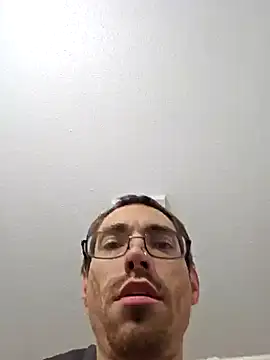 Snapshot of Loosegoose90 chatting on December 2024 01:10:01 AM Loosegoose90 online show from December 2024 01:10:01 AM