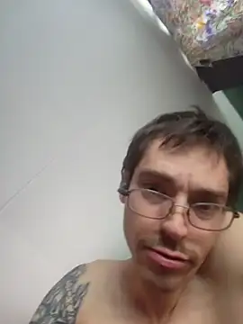 Snapshot of Loosegoose90 chatting on February 2026 06:20:02 PM Loosegoose90 online show from February 2026 06:20:02 PM