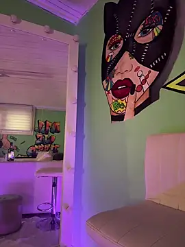 Snapshot of TamaraSavage chatting on February 2026 10:23:01 AM TamaraSavage online show from February 2026 10:23:01 AM