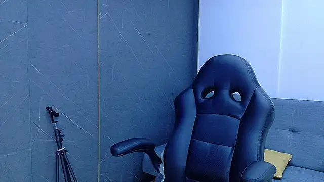 Snapshot of Britney_taylor_ chatting on February 2026 07:10:01 PM Britney taylor online show from February 2026 07:10:01 PM