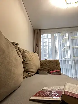 little belucci online show from January 2025 02:08:02 PM