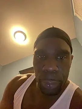 Snapshot of Bigdickbandit205 chatting on May 2026 10:10:02 AM Bigdickbandit205 online show from May 2026 10:10:02 AM