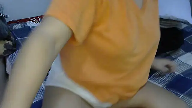 insatiableeee online show from December 2024 08:18:01 PM