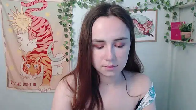 Snapshot of VeryVeryVeryShy_ chatting on July 2026 07:23:02 AM VeryVeryVeryShy online show from July 2026 07:23:02 AM