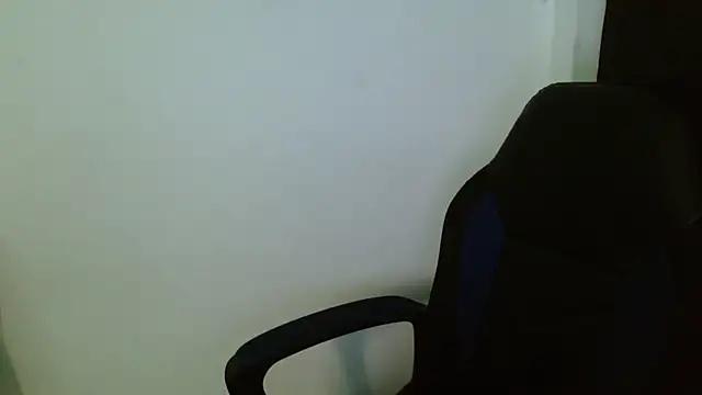 Snapshot of katia_mature chatting on October 2025 03:13:01 PM katia mature online show from October 2025 03:13:01 PM