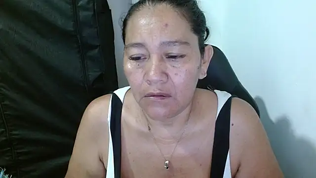 Snapshot of katia_mature chatting on November 2025 07:13:01 PM katia mature online show from November 2025 07:13:01 PM